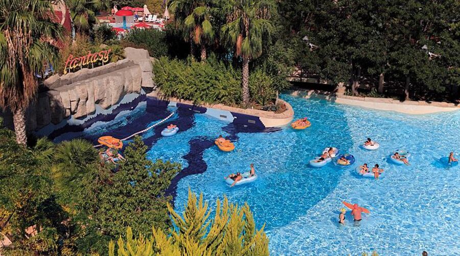 Aqua Fantasy Aquapark Hotel