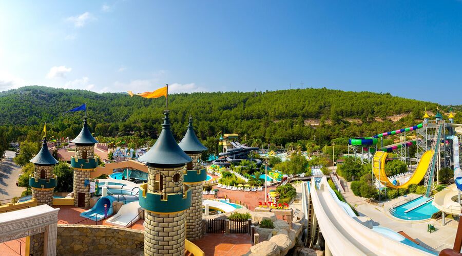 Aqua Fantasy Aquapark Hotel