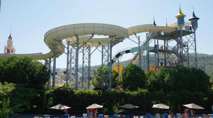 Aqua Fantasy Aquapark Hotel