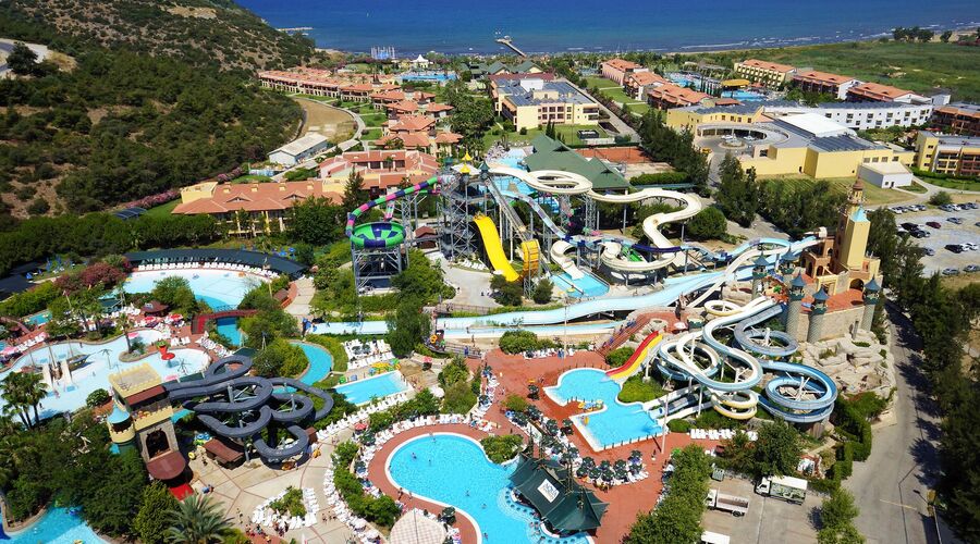 Aqua Fantasy Aquapark Hotel