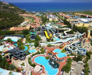 Aqua Fantasy Aquapark Hotel
