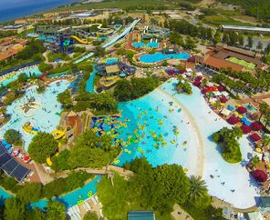 Aqua Fantasy Aquapark Hotel