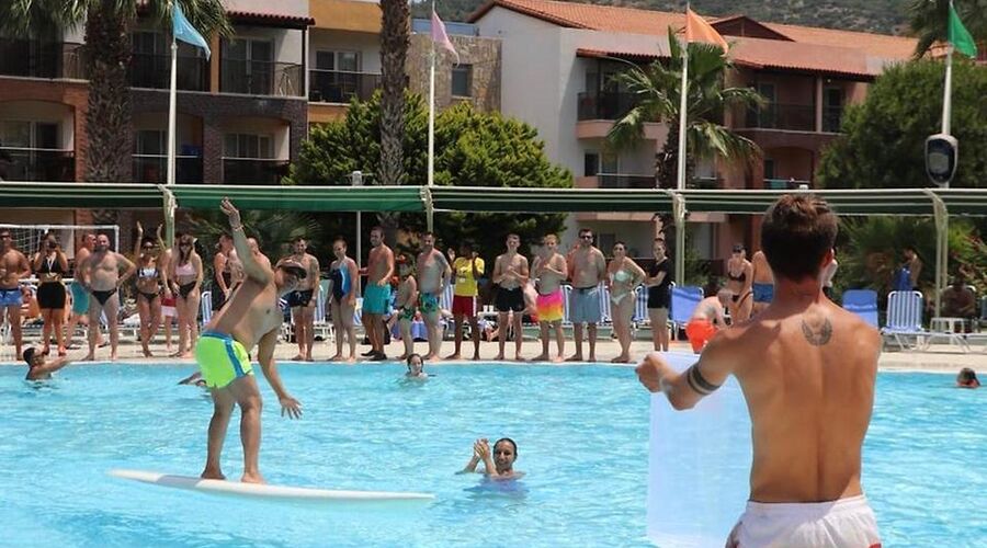 Aqua Fantasy Aquapark Hotel