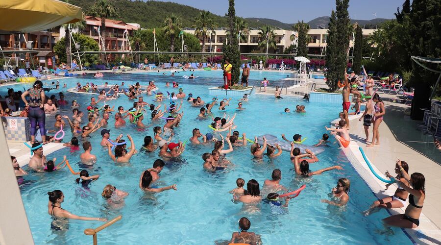 Aqua Fantasy Aquapark Hotel