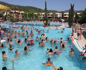 Aqua Fantasy Aquapark Hotel