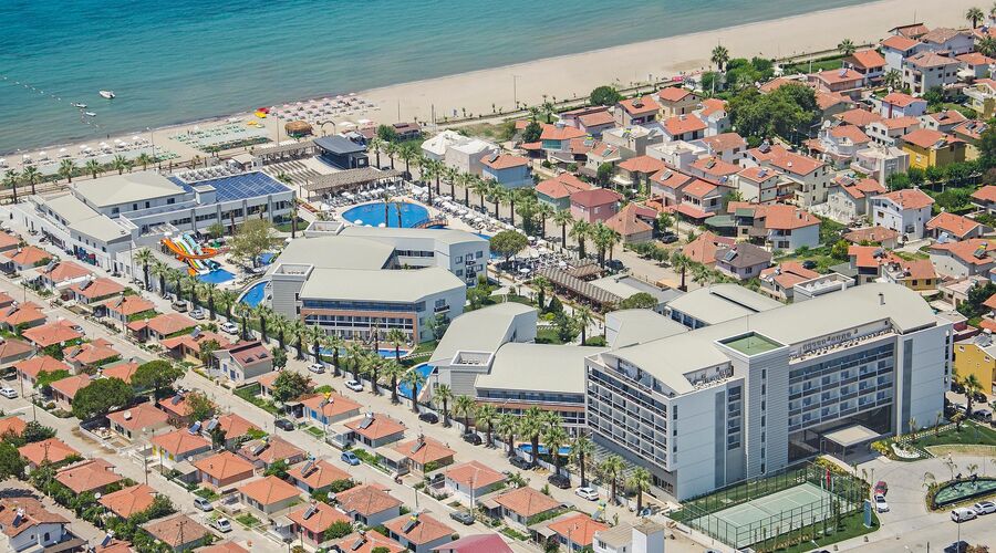 Palm Wings Beach Resort & Spa Kuşadası