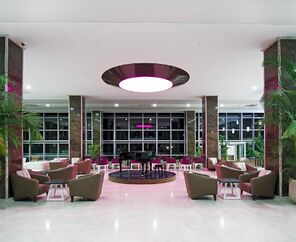 Palm Wings Beach Resort & Spa Kuşadası