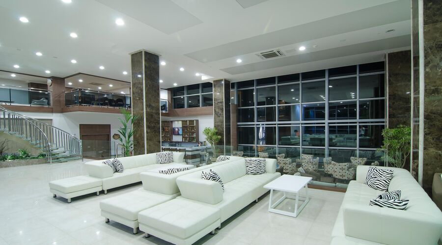 Palm Wings Beach Resort & Spa Kuşadası