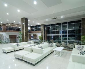 Palm Wings Beach Resort & Spa Kuşadası