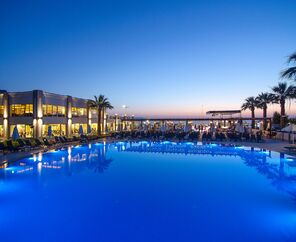 Palm Wings Beach Resort & Spa Kuşadası