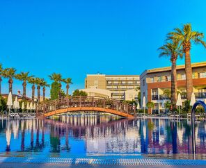 Palm Wings Beach Resort & Spa Kuşadası