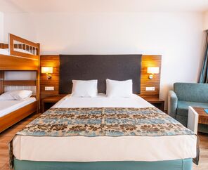 Palm Wings Beach Resort & Spa Kuşadası