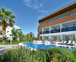 Palm Wings Beach Resort & Spa Kuşadası