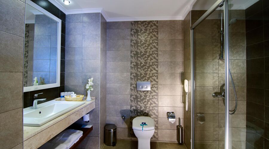 Palm Wings Beach Resort & Spa Kuşadası