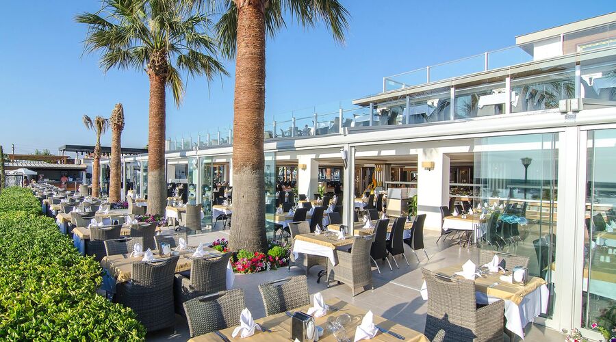 Palm Wings Beach Resort & Spa Kuşadası