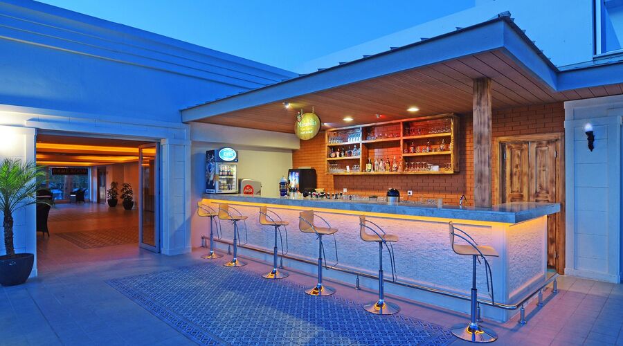 Palm Wings Beach Resort & Spa Kuşadası