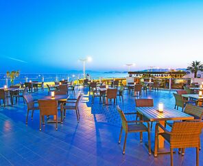 Palm Wings Beach Resort & Spa Kuşadası