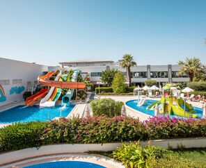 Palm Wings Beach Resort & Spa Kuşadası