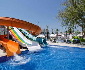 Palm Wings Beach Resort & Spa Kuşadası