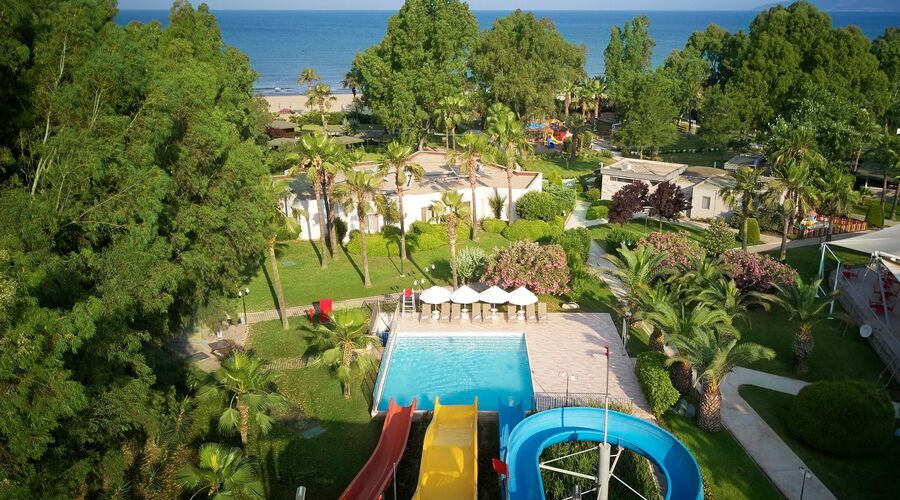 Richmond Ephesus Hotel