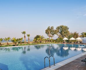 Richmond Ephesus Hotel