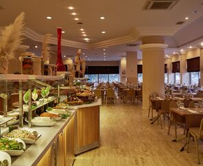 Richmond Ephesus Hotel