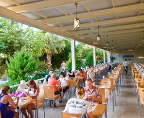 Crystal Admiral Resort Suites & Spa