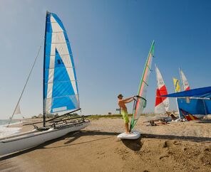 Crystal Admiral Resort Suites & Spa