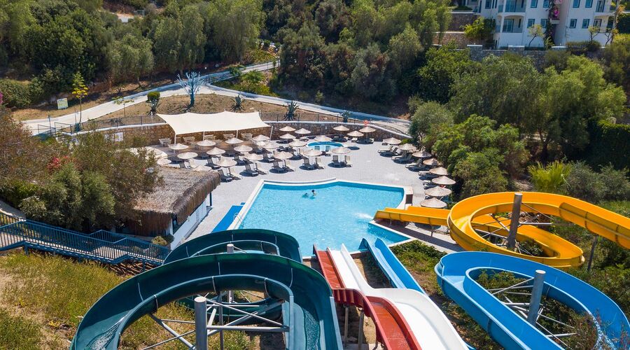 Bodrum Holiday Resort & Spa