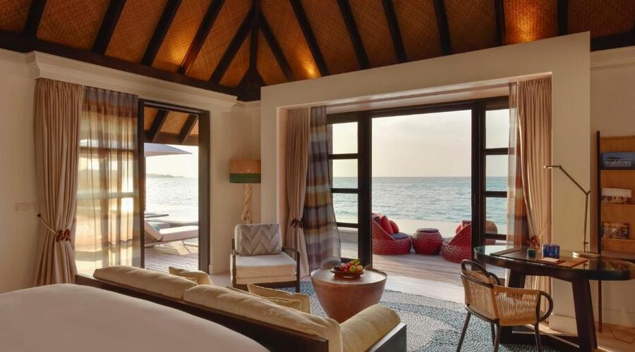 Four Seasons Resort Maldives at Kuda Huraa