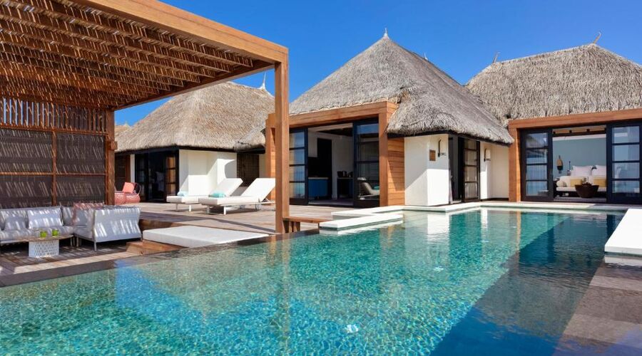 Four Seasons Resort Maldives at Kuda Huraa