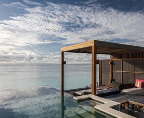 Four Seasons Resort Maldives at Kuda Huraa