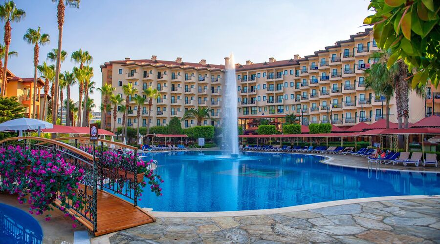 Miramare Queen Hotel