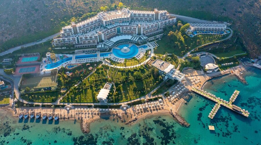 Kefaluka Resort