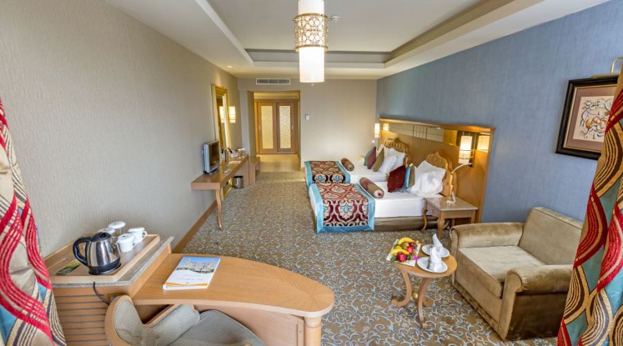 Royal Holiday Palace