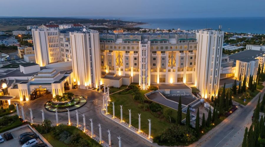 Limak Cyprus Deluxe Hotel