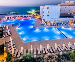 Vuni Palace Hotel 