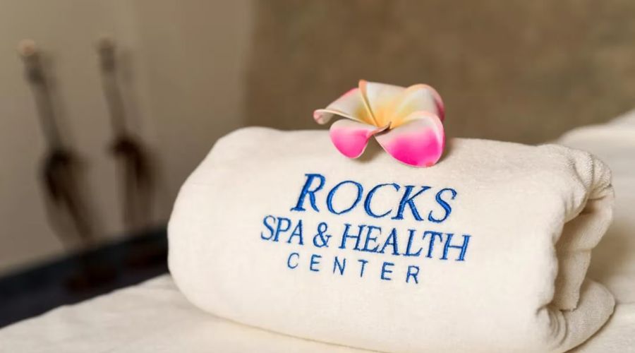 Rocks Hotel