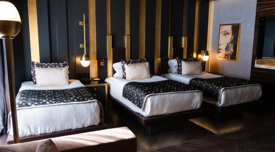 Rocks Hotel