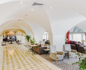 The Arkın Colony Hotel
