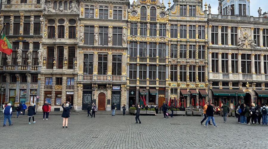 Benelux & Paris & Köln & Alsace & İsviçre Türk Hava Yolları İle 7 Gece (3* Oteller ( Şehir Dışı ))